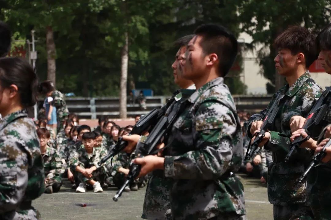 微信图片_20230416210608.jpg 微信图片_20230416210608.jpg